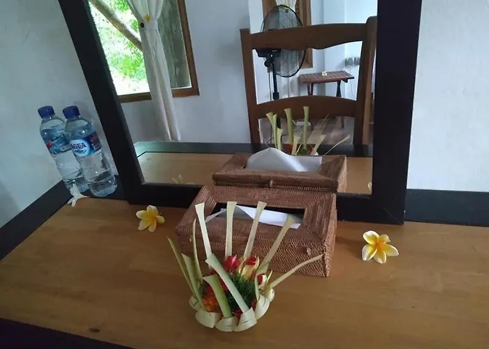 Gasthuis Omunity Bali 2*