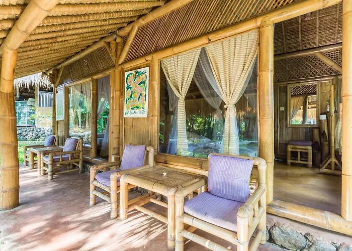 Gasthuis Omunity Bali 2*