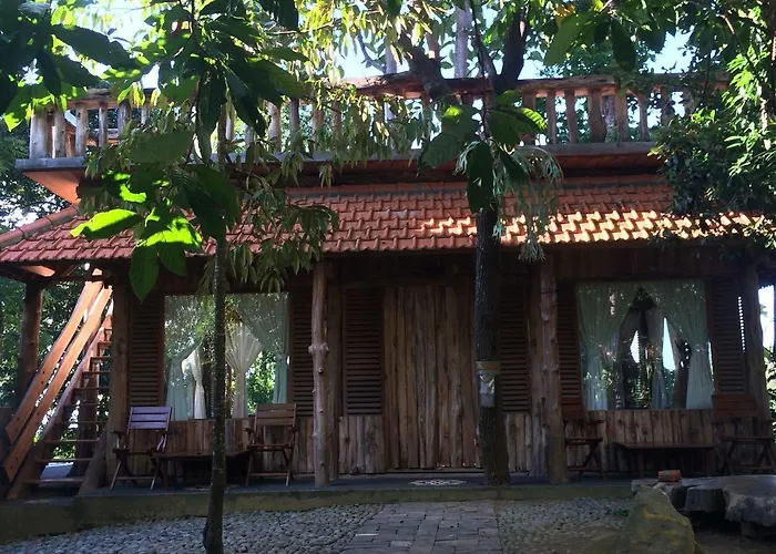 Gasthuis Omunity Bali 2*